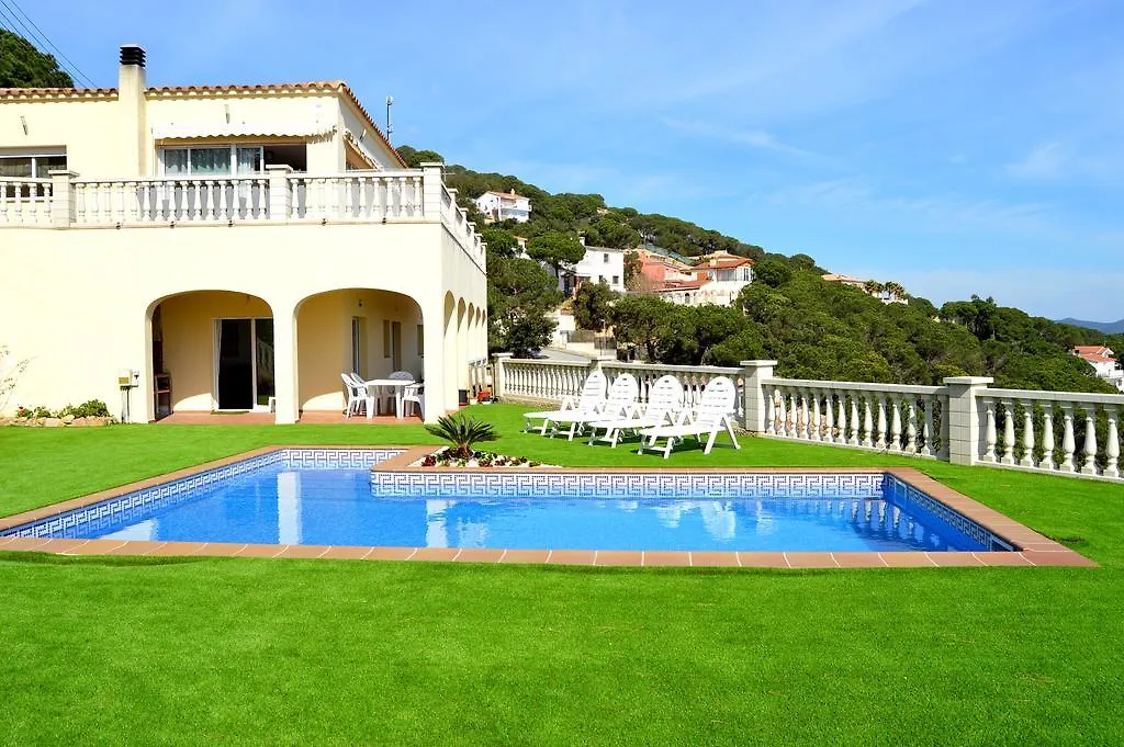 Santa Flora Holiday House contacts